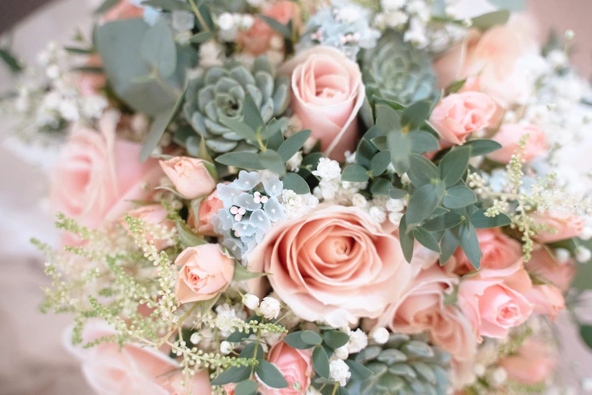 Bridesmaid Bouquet Set - Bridesmaid Bouquet Set: बुके · Tempo Lazer Flowers Studio. | Tempo Lazer Flowers Studio, Washington DC florist