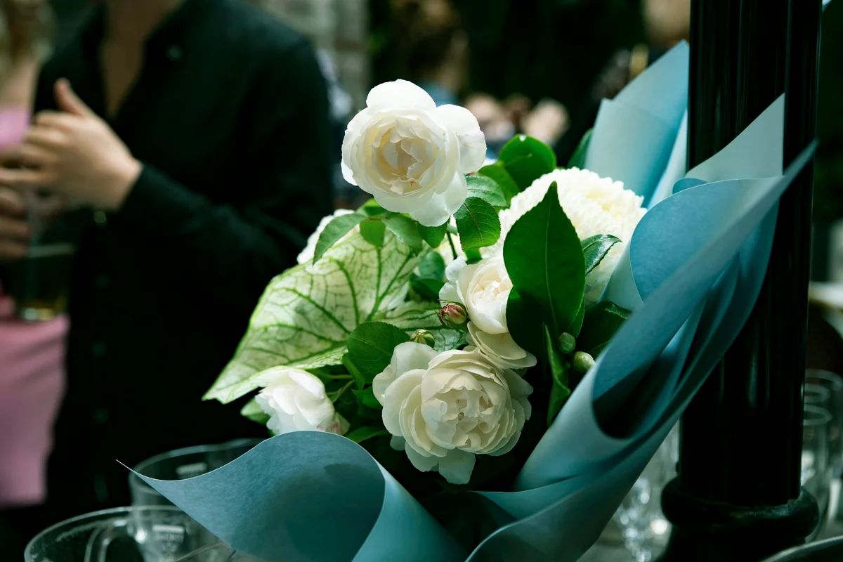 White Lisianthus - Fresh Stems available in Washington DC | Tempo Lazer Flowers Studio, Washington DC florist